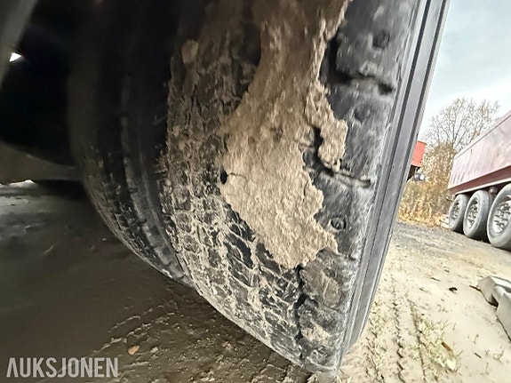Volvo 6X4 VIN 22 of 30