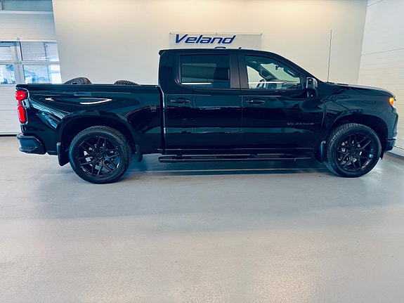 Chevrolet 7 of 30