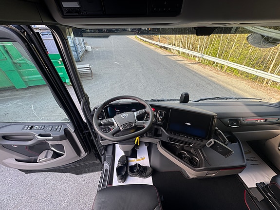 Scania 590S 6x2 - Leieklar 12 of 12