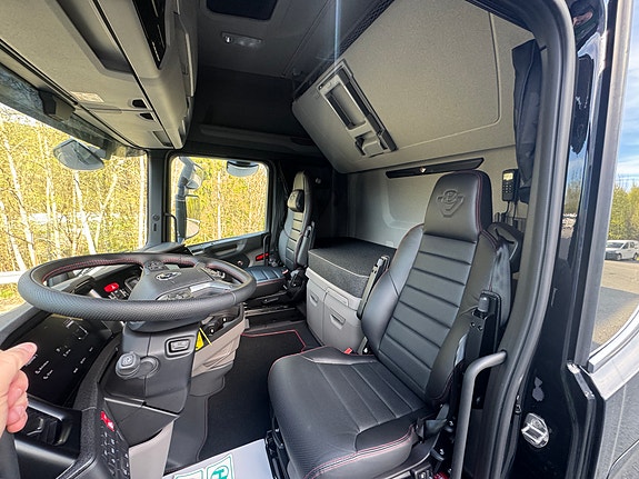 Scania 590S 6x2 - Leieklar 7 of 12