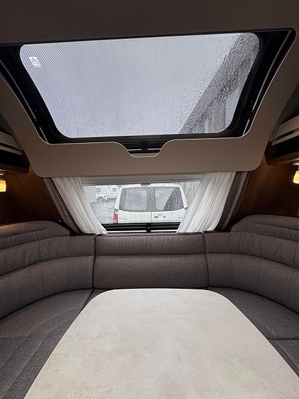 Knaus SCANDINAVIAN SELECTION 590 UE 15 of 30