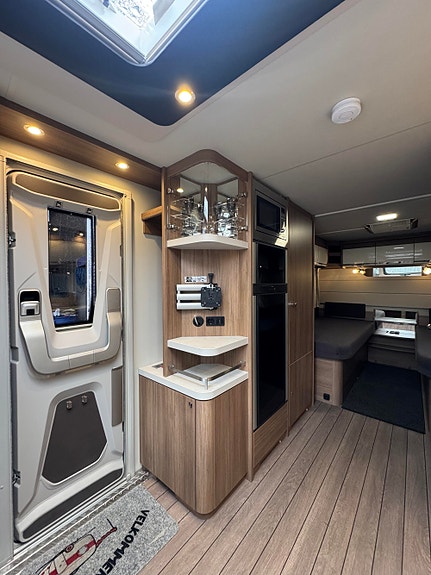 Knaus SCANDINAVIAN SELECTION 590 UE 17 of 30