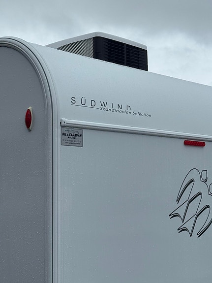 Knaus SCANDINAVIAN SELECTION 590 UE 8 of 30