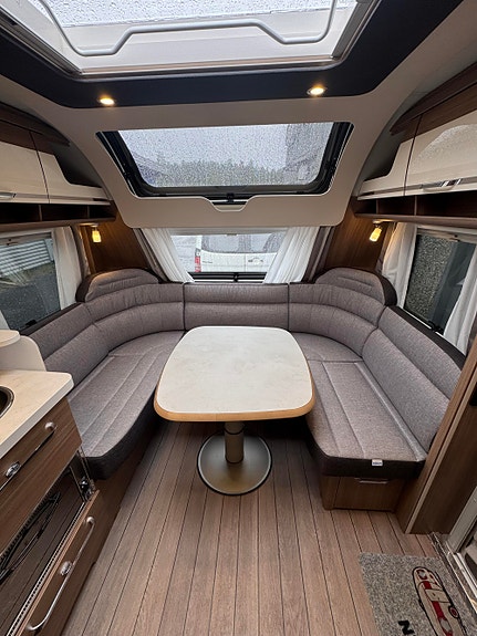 Knaus SCANDINAVIAN SELECTION 590 UE 14 of 30