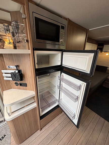 Knaus SCANDINAVIAN SELECTION 590 UE 24 of 30