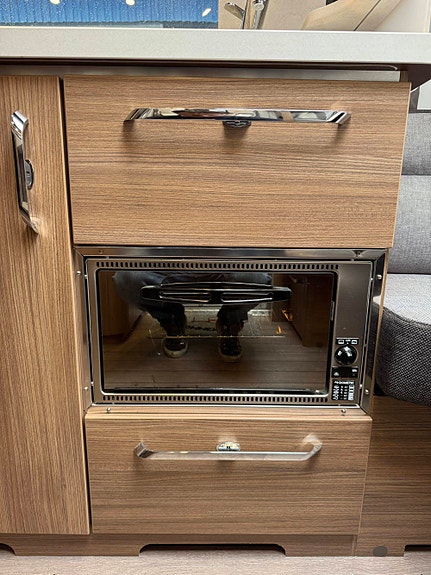 Knaus SCANDINAVIAN SELECTION 590 UE 21 of 30