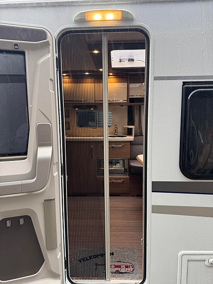 Knaus SCANDINAVIAN SELECTION 590 UE 12 of 30
