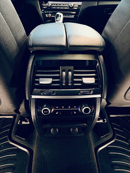 BMW X5 21 of 25