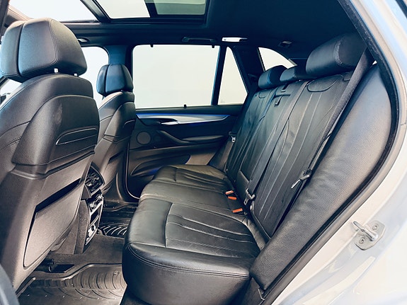 BMW X5 22 of 25