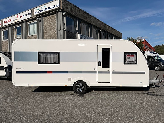 Adria Adora 572 UT Plus **SE PRIS** 10 of 30