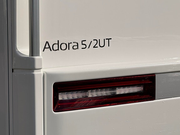 Adria Adora 572 UT Plus **SE PRIS** 7 of 30
