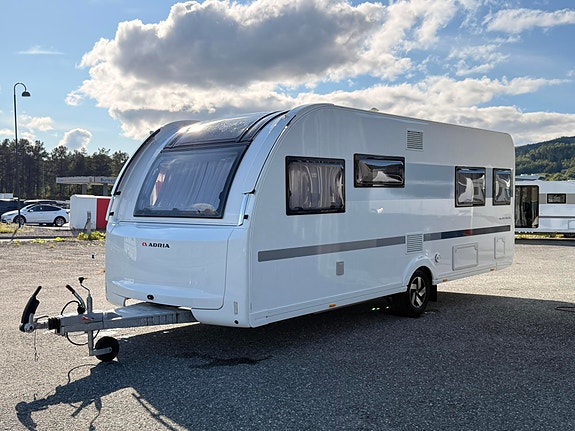 Adria Adora 572 UT Plus **SE PRIS** 3 of 30
