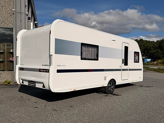 Adria Adora 572 UT Plus **SE PRIS** 9 of 30