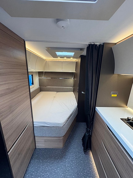 Adria Alpina 573 UP Alde 20 of 30