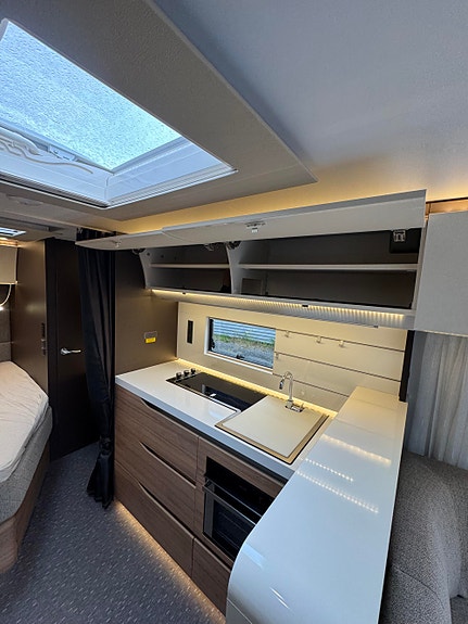 Adria Alpina 573 UP Alde 15 of 30