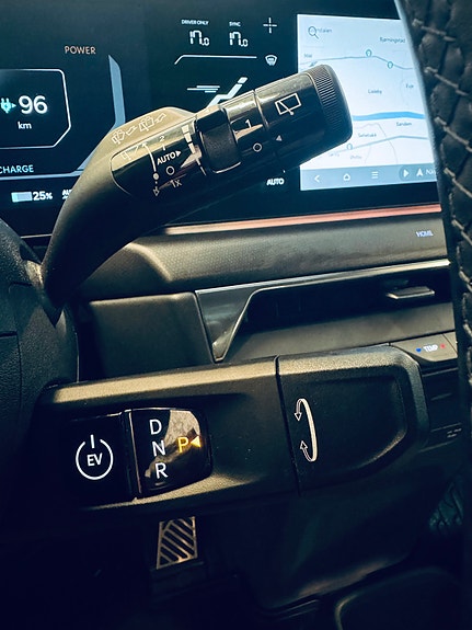 Kia EV9 23 of 30