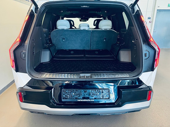 Kia EV9 30 of 30