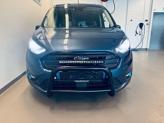 Ford Transit Connect 2 of 26