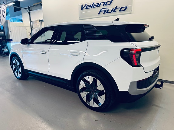 Ford Explorer 4 of 29