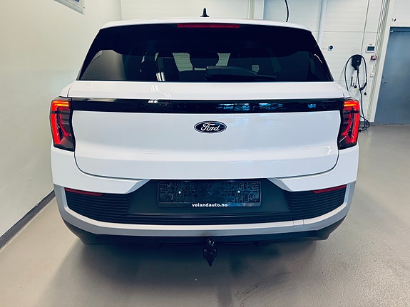 Ford Explorer 8 of 29