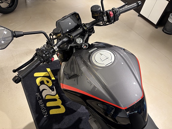 Ducati Monster V2 9 of 15