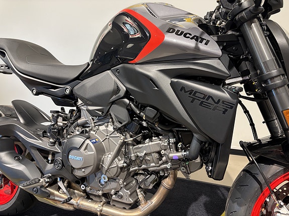 Ducati Monster V2 3 of 15