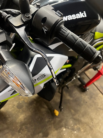 Kawasaki Z 125 15 of 30