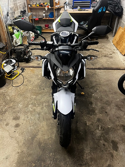 Kawasaki Z 125 7 of 30