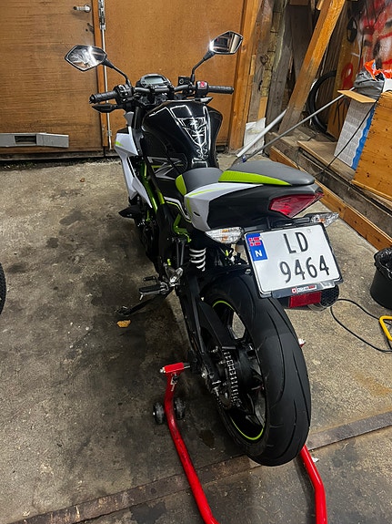 Kawasaki Z 125 5 of 30