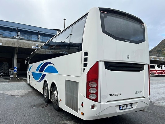 Volvo 9700 B11R 4 of 18