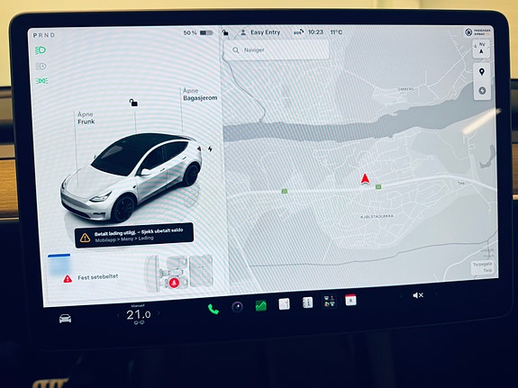 Tesla Model Y 15 of 26