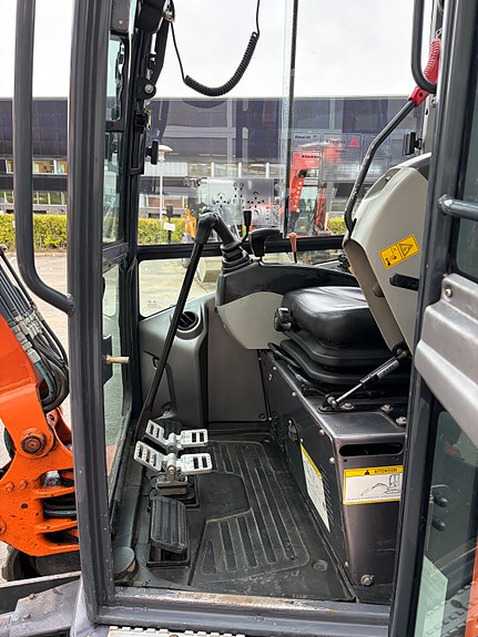 Atlas AC25U 11 of 18