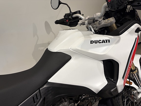 Ducati DesertX V2, KAMPANJE! 14 of 15