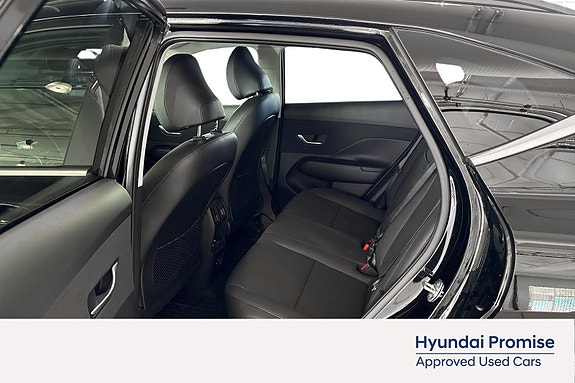 Hyundai Kona 8 of 30