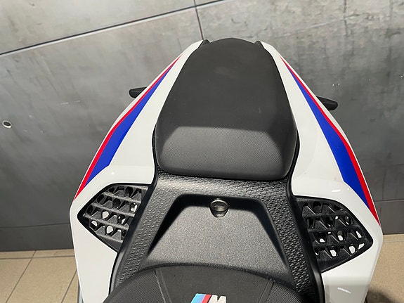 BMW S 1000 RR 10 of 21