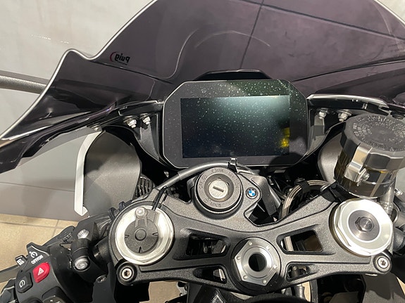 BMW S 1000 RR 18 of 21