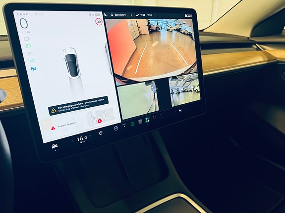 Tesla Model 3 14 of 25