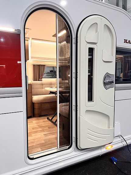 KABE ONYX 630 TDL KS E8 2300kg Totalvekt 13 of 30
