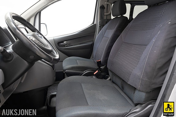 Nissan e-NV200 12 of 30