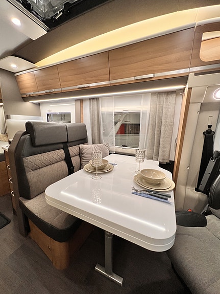 Adria CORAL 670SLT 18 of 30
