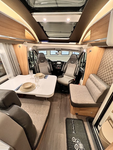 Adria CORAL 670SLT 16 of 30