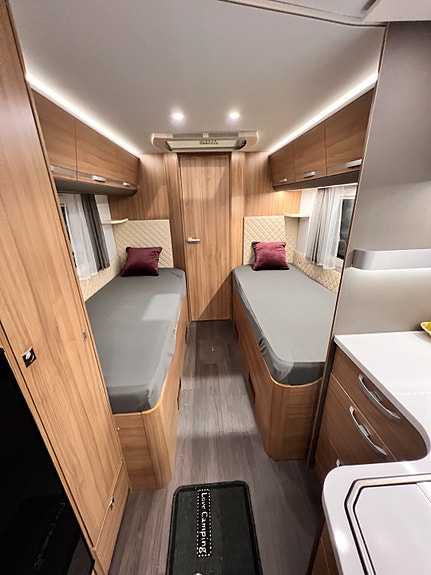 Adria CORAL 670SLT 29 of 30