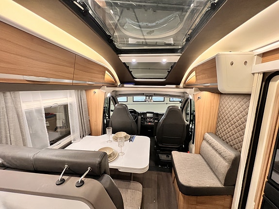 Adria CORAL 670SLT 19 of 30