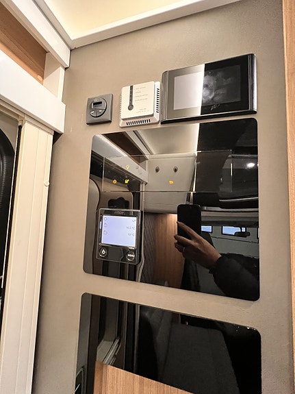 Adria CORAL 670SLT 23 of 30
