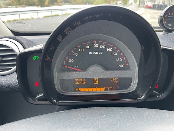Smart Fortwo 21 of 23