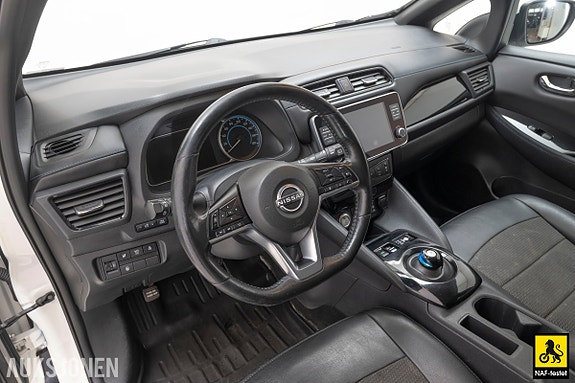 Nissan Leaf 11 of 30