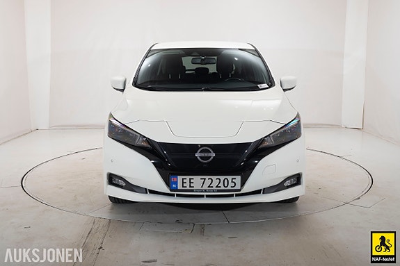 Nissan Leaf 2 of 30