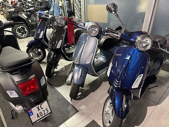 Vespa GTS310 Super Sport PÅ LAGER! LEVERING PÅ 1 TIME 2 of 13