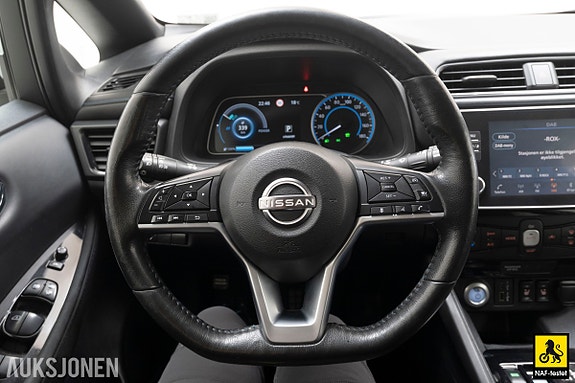 Nissan Leaf 22 of 30