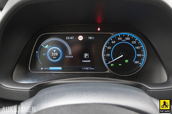 Nissan Leaf 27 of 30